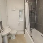 Jubilee Three Bedroom House Pet Free *
