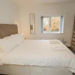 Jubilee Three Bedroom House Pet Free *
