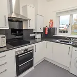 Jubilee Three Bedroom House Pet Free * Penrith