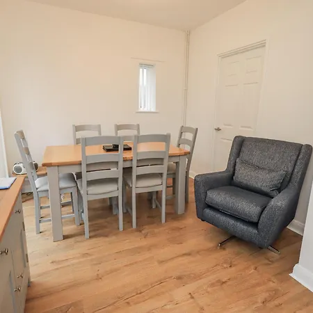 בית נופש Jubilee Three Bedroom House Pet Free *