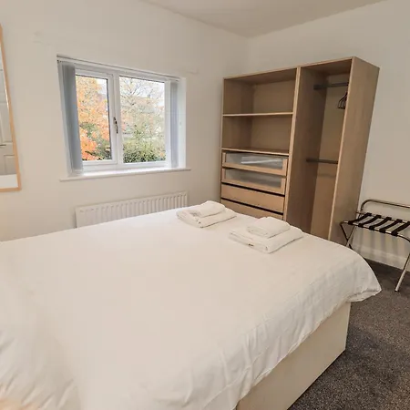 בית נופש Jubilee Three Bedroom House Pet Free פנרית'