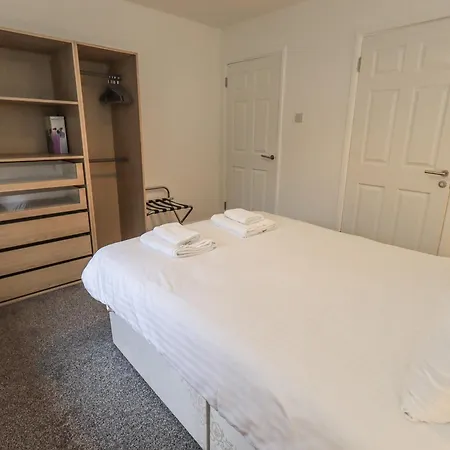 Jubilee Three Bedroom House Pet Free Пенрит