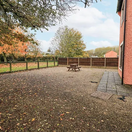 Дом отдыха Jubilee Three Bedroom House Pet Free