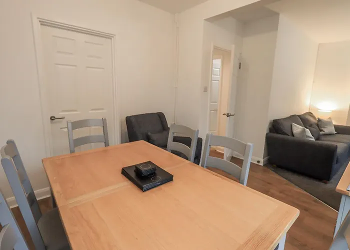 1 Eamont Park * Penrith